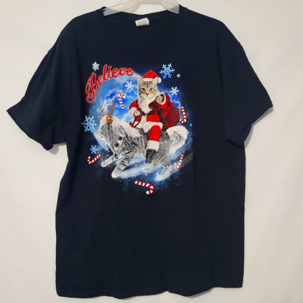 Cat Santa Believe Christmas Short Sleeve Tee Shirt 100% Cotton Men's Size L